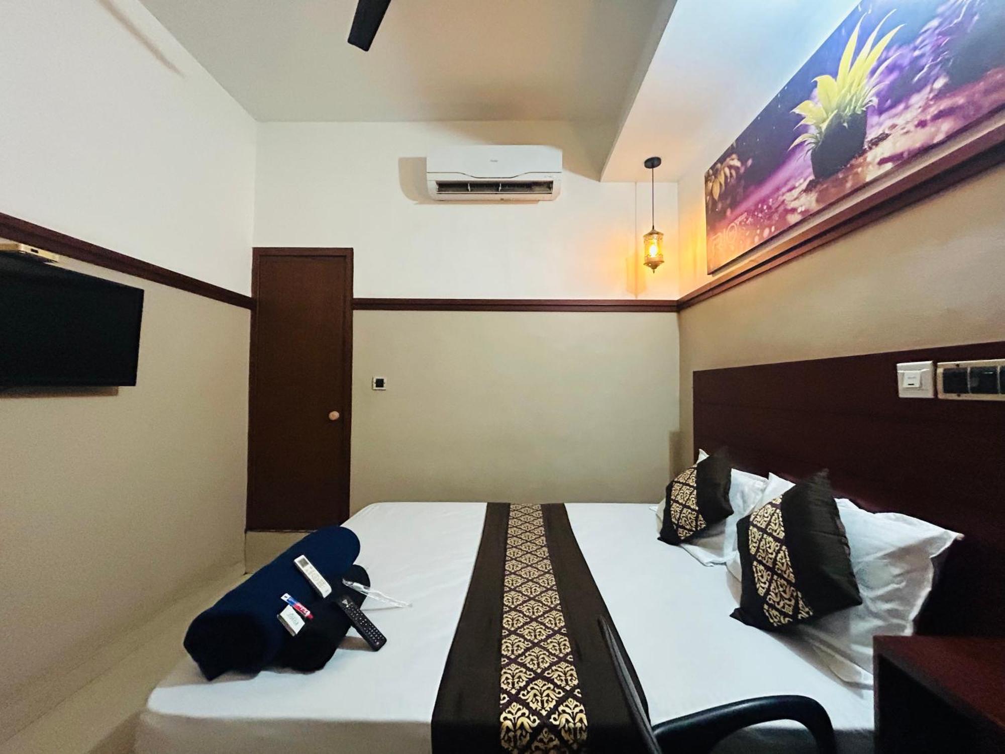 Rio Rooms Medical College 科泽科德 外观 照片